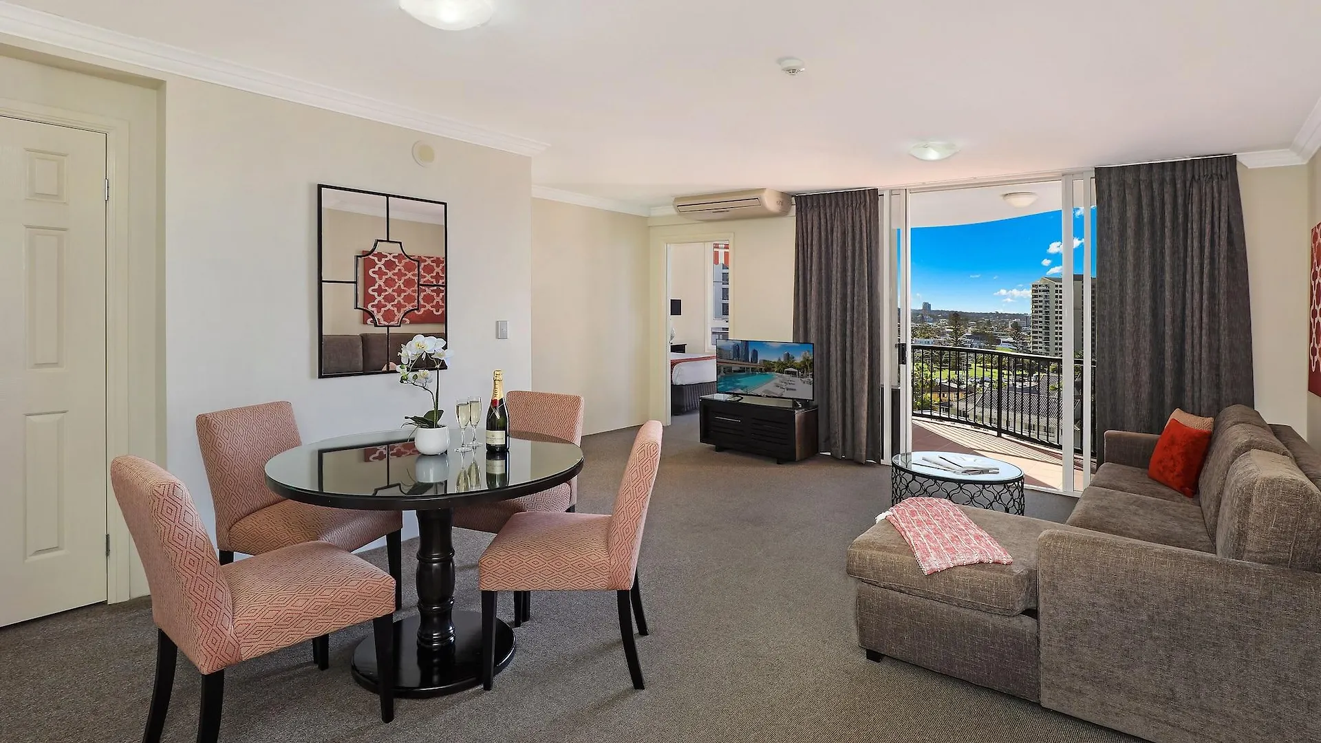 Marrakesh Apartments Gold Coast 4*,  Australia