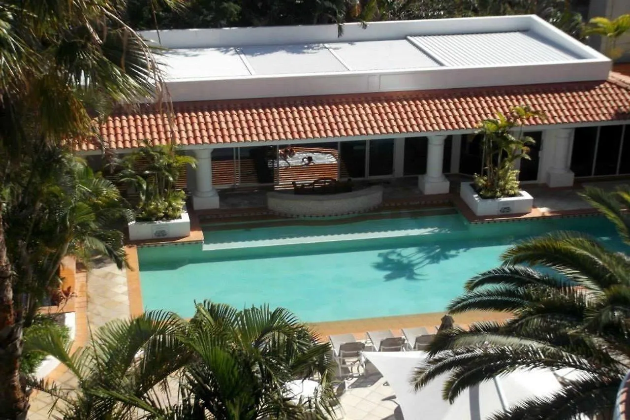 Marrakesh Apartments Gold Coast 4*,